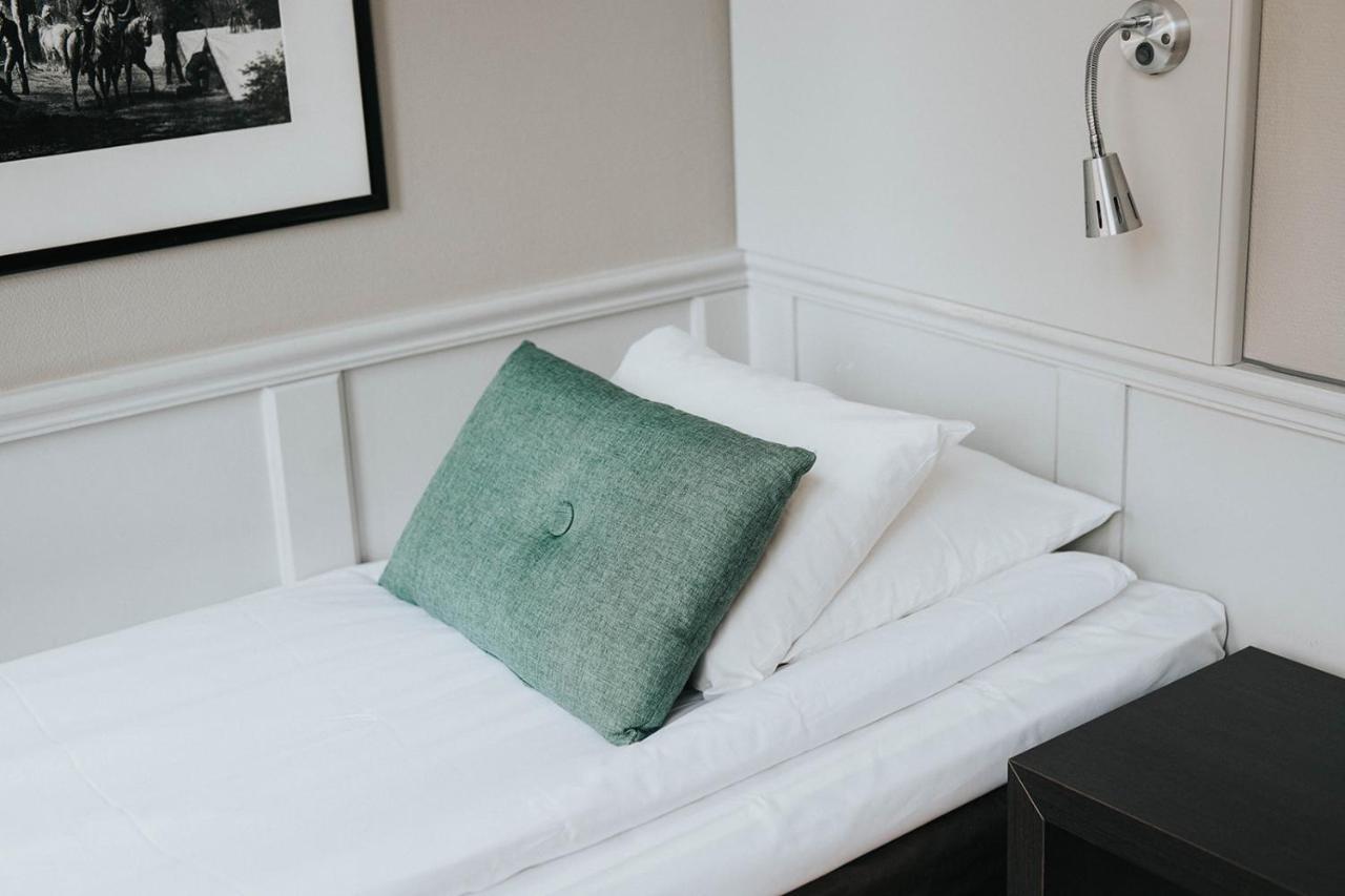 Home Hotel Majoren Шёвде Экстерьер фото